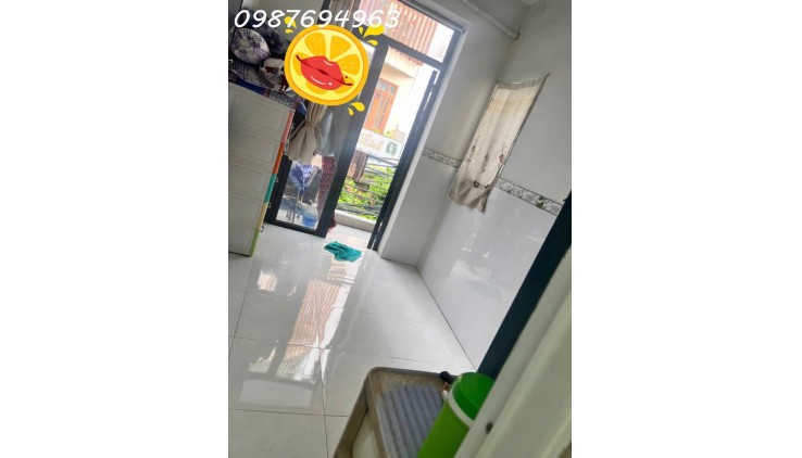 QUẬN 4, DIỆN TÍCH NHỎ VỪA Ở, GIÁ CŨNG NHỎ, GẦN MẶT TIỀN TIỆN DI CHUYỂN Q1, 3T TL